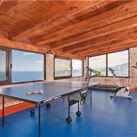 2 Bedroom Apartment with 2 Shared Pools, sleeps 4